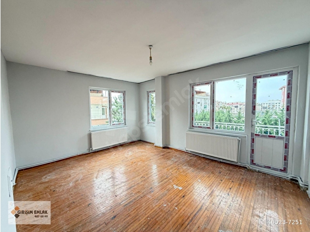 ÖMÜREVLERİNDE 2+1 ARAKATTA KİRALIK DAİRE - Görsel 4