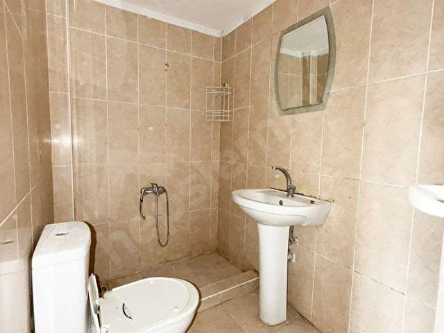 ÖMÜREVLERİNDE 2+1 ARAKATTA KİRALIK DAİRE - Görsel 13