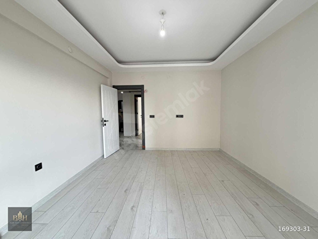UĞUREVLERİN GÖZDESİ 3+1 SIFIR ARA KAT FIRSAT LÜKS DAİRE! - Görsel 18