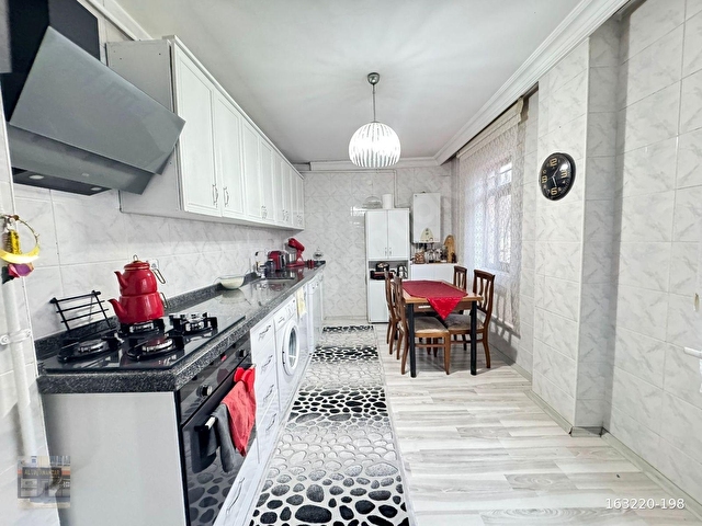 ÇİÇEKLİ MAHALLESİ GİRİŞ ÖN CEPHE FUUL YAPILLI - Görsel 3