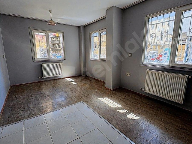 ROTADAN_FATİH_CAMİ KARŞISI_GENİŞ_KULLANIŞLI_2+1_ARA_KAT_DAİRE - Görsel 7