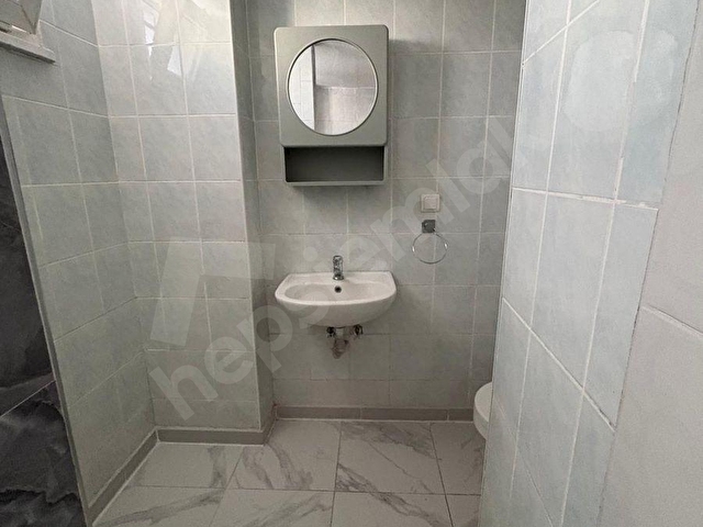 ROTADAN_FATİH_CAMİ KARŞISI_GENİŞ_KULLANIŞLI_2+1_ARA_KAT_DAİRE - Görsel 26