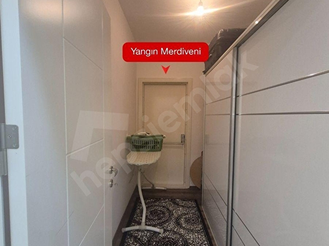YILDIZTEPE MAH.DE HAVUZLU SİTE İÇİNDE ARA KAT 3+1 SATILIK DAİRE - Görsel 23