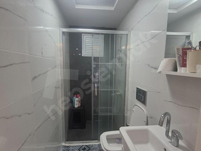 YILDIZTEPE MAH.DE HAVUZLU SİTE İÇİNDE ARA KAT 3+1 SATILIK DAİRE - Görsel 24