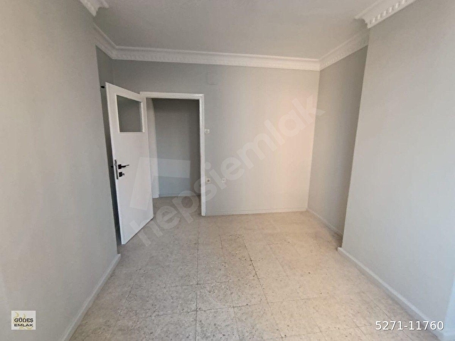 MAVİ BULVAR SALI PAZARINA YAKIN 3+1 TEMİZ YENİ BOYALI DAİRE - Görsel 24