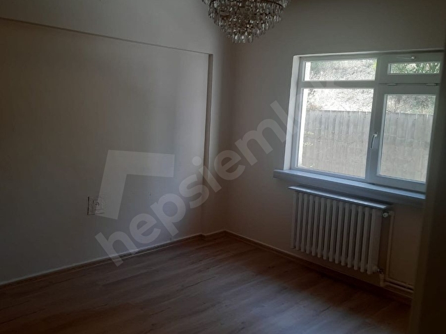 Gözde sitesi A blok komple Yapılı 1. Kat garajlı - Görsel 15