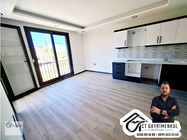 DİDİMDE SATILIK 2+1 ORTA KAT DENİZ MANZARALI ASANSÖRLÜ DAİRE - Görsel 12