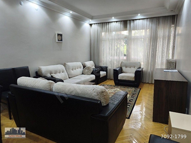 EMEK de GAZİ DİŞ FAKÜLTESİNE ÇOK YAKIN ÖNCEPHE  3+1 FULL MOBİLYALI KİRALIK DAİRE - Görsel 2