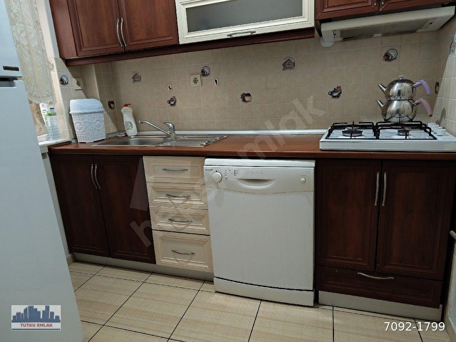 EMEK de GAZİ DİŞ FAKÜLTESİNE ÇOK YAKIN ÖNCEPHE  3+1 FULL MOBİLYALI KİRALIK DAİRE - Görsel 7