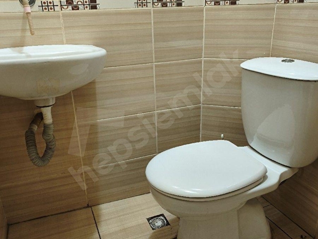 EMEK de GAZİ DİŞ FAKÜLTESİNE ÇOK YAKIN ÖNCEPHE  3+1 FULL MOBİLYALI KİRALIK DAİRE - Görsel 10