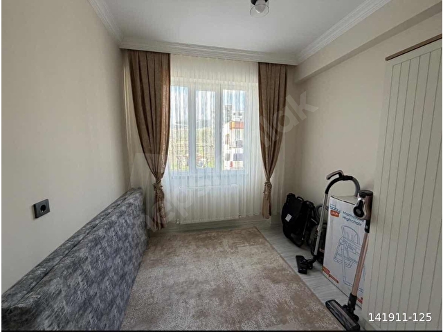 KURTOĞLUNDAN CUMHURİYET MAH. 3 KATLI YÜKSEK GİRİŞ SIFIR DAİRE - Görsel 7
