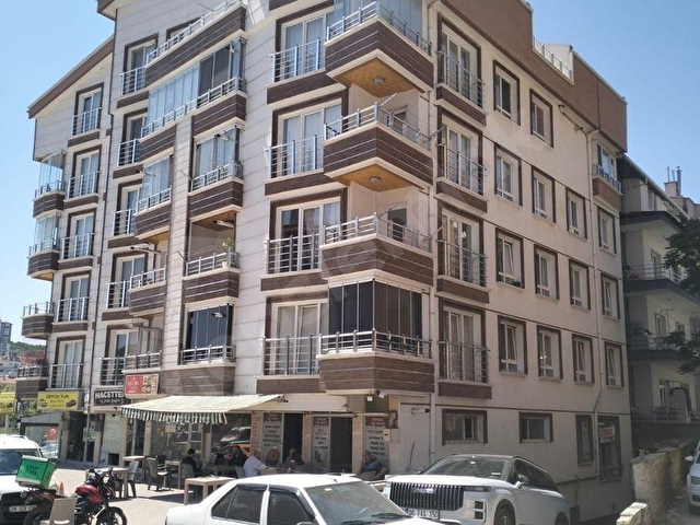 Hacettepe Mahallesinde Millet Bahçesi Cepheli, Full Eşyalı 3+1 Kiralık Dubleks - Görsel 2