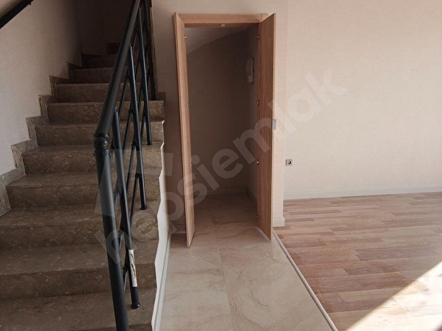 Dubleks İskanlı Kiralık Daire 2+1 Ferah Konforlu Taşpınar Mah. İncek de Kolay Ulaşım - Görsel 19