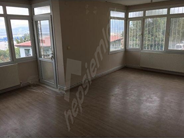 ÜÇKUYULAR DA 2+1 ARAKAT DAİRE - Görsel 2