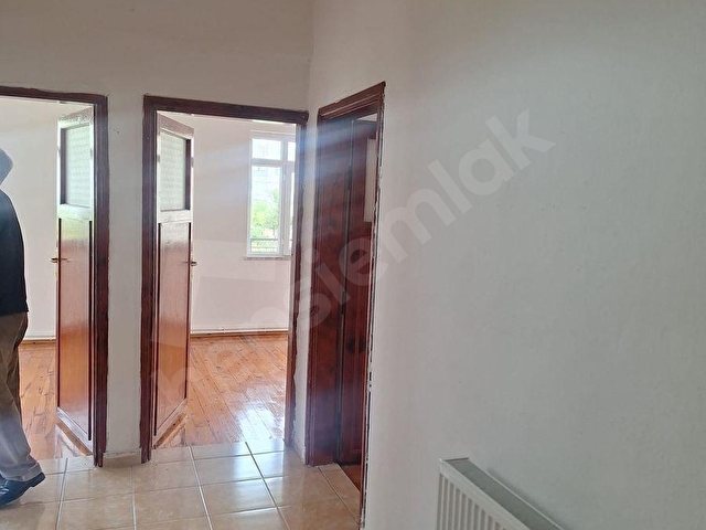 USTA GAYRİMENKULDEN MERKEZİ KONUMDA KİRALIK D.GAZLI 3+1 DAİRE - Görsel 9