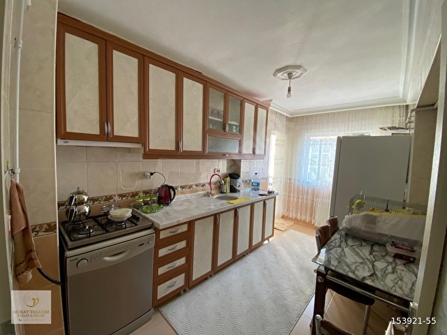 SARAY MERKEZİ KONUMDA KİRALIK 3+1 DAİRE - Görsel 2