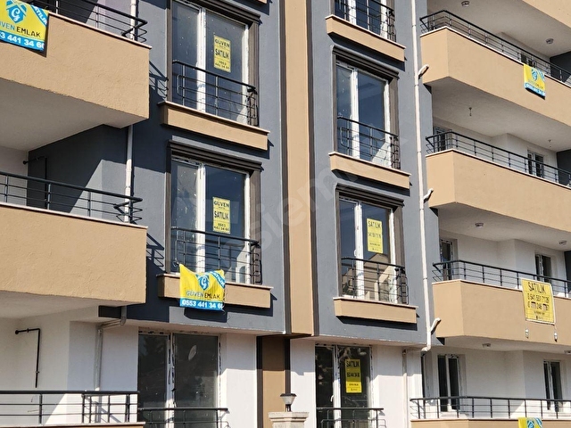 GÜVEN EMLAKTAN SATILIK 140 m² GENİŞ 3+1 DAİRE - Görsel 5