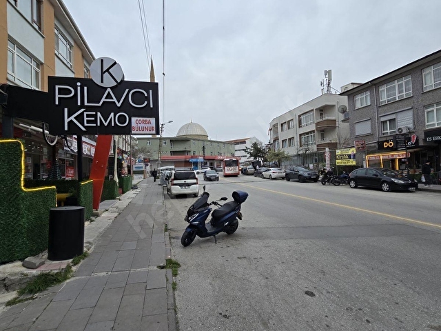 Keçiören Sanatoryum Caddesi Üzerinde 90 m2 Kiralık Dükkan