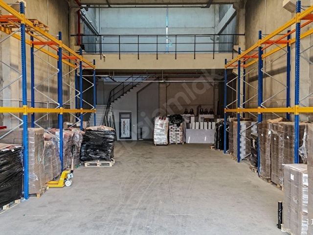 ALOSBİDE OFİSLERE BÖLÜNMÜŞ BÜYÜK TİP KİRALIK DÜKKAN - Görsel 9