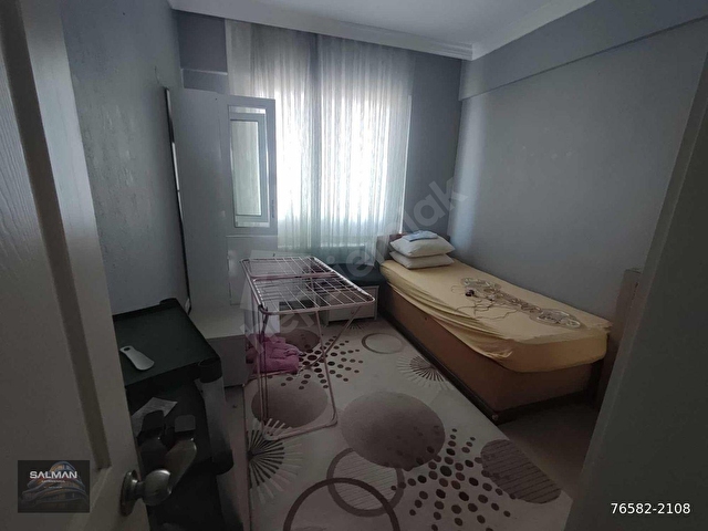 İZMİR KARŞIYAKA ŞEMİKLER MAH. EŞYALI KİRALIK 2+1 DAİRE - Görsel 2