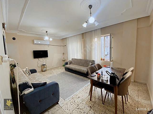 YILDIZ AY GAYRİMENKULDEN ÇARŞININ TAM MERKEZİNDE 2+1 DAİRE - Görsel 2