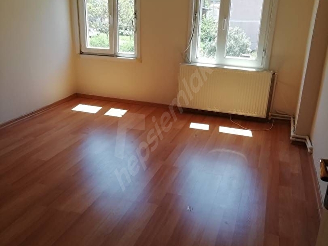 SİLİVRİDE SAHİBİNDEN SATILIK DAİRE - Görsel 3