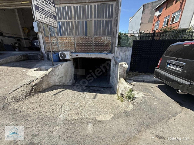 SULTANBEYLİ OTO SANAYİ SİTESİNE KOMŞU 275 M2 İMALATHANE