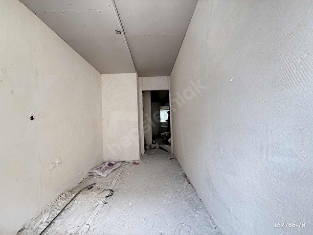KEMERBURGAZ CADDESİNE 50METRE SIFIR BALKONLU 3+1 ASANSÖRLÜ DAİRE - Görsel 10