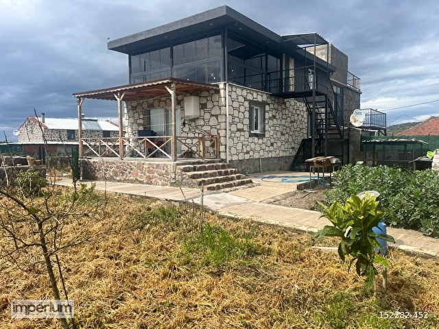 Aliağa Kalabakta Satılık Deniz Manzaralı Taş Ev - Görsel 2