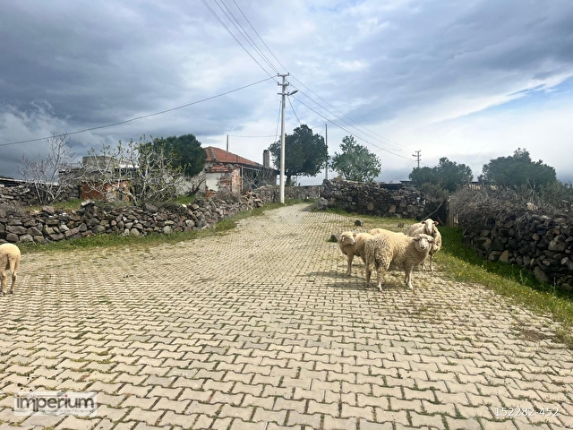 Aliağa Kalabakta Satılık Deniz Manzaralı Taş Ev - Görsel 29