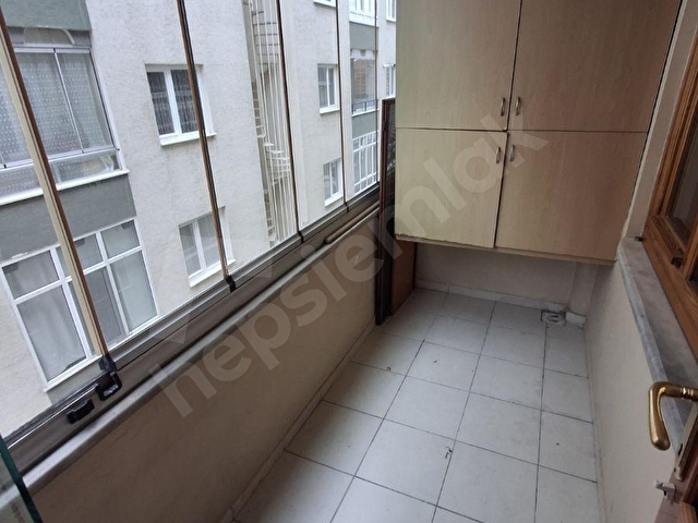 UĞUR MUMCU CADDESİNDE 3+1 KİRALIK DAİRE - Görsel 4