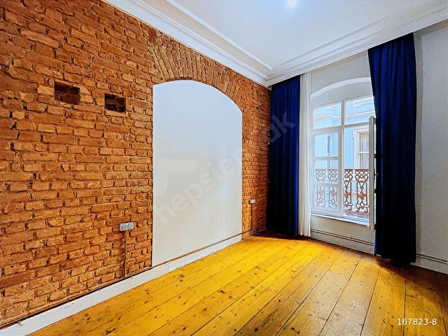 Galata Kulesi Manzaralı Tarihi Binada 3+1 Kiralık Daire - Görsel 18