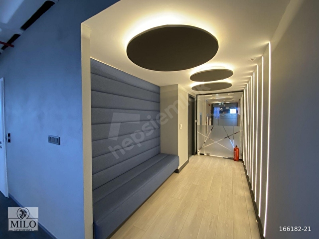 MASLAK METRO ÇIKIŞI 450 M2 DEKORASYONLU OFİS - Görsel 23