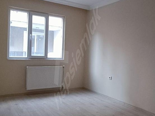 *ANCHORA GÖMEÇ YENİ BİNADA TEMİZ KOMBİLİ OTURUMA HAZR YAPILI 2+1 - Görsel 3