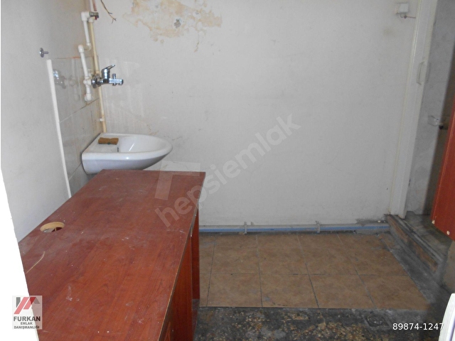 FATİH KOCAMUSTAFAPAŞAYA YAKIN 45m² ÖN CEPHE DÜZ GİRİŞ+WC SATILIK DÜKKAN - Görsel 7
