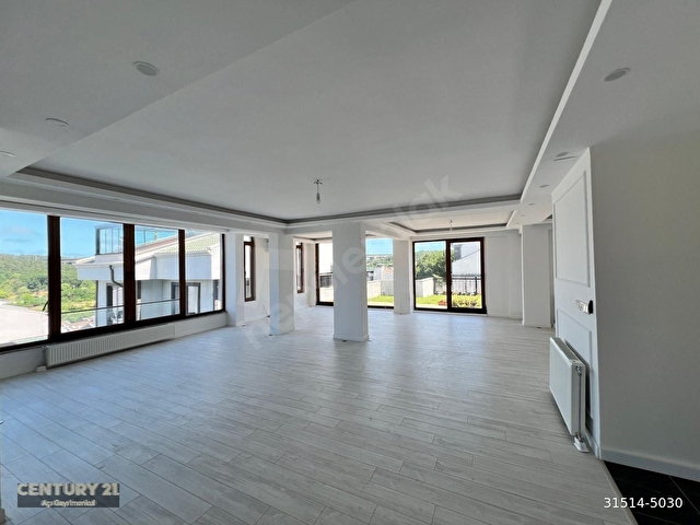 Uskumruköy 1. Caddeye Yakın Butik Sitede Satılık Müstakil Villa - Görsel 9