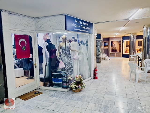 KADIKÖY ALTIYOLDA EFES İŞ MERKEZİNDE DÜKKAN - Görsel 3
