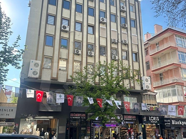 İMAJDAN TUNALI HİLMİ CADDESİ ÜZERİNDE KATTA ÖN CEPHE SIFIR YAPILI - Görsel 27