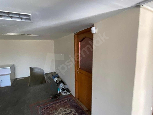 Sultangazi 50. Yılda Kiracılı Satılık Depolu Dükkan | 250 m² - Görsel 7