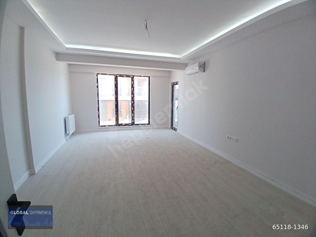 GLOBALDEN, AKASYA EVLERİNDE SIFIR, E. BANYOLU, LÜKS 3+1 DAİRE