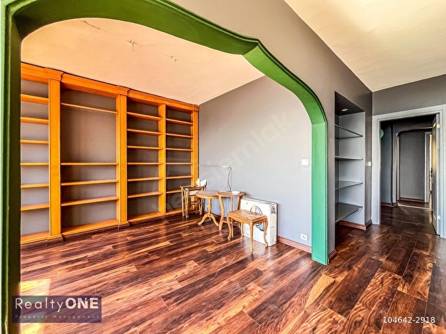 Cihangir 3+1 Satılık Daire Panoramik Boğaz Manzaralı Balkonlu ve Ortak Teraslı - Görsel 8