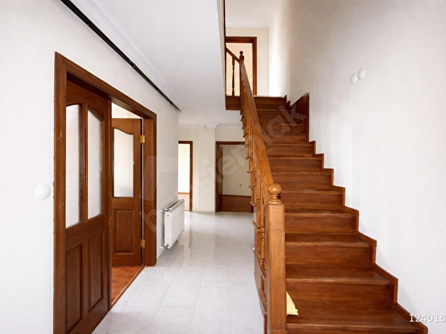 İstanbul Göktürkte Kiralık Geniş Aile Dairesi, Dublex, Merkezi - Görsel 29