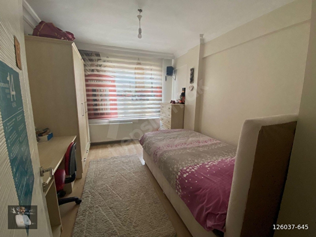 GÖLCÜK ÇARŞI MERKEZDE GENİŞ 3+1 DAİRE - Görsel 9