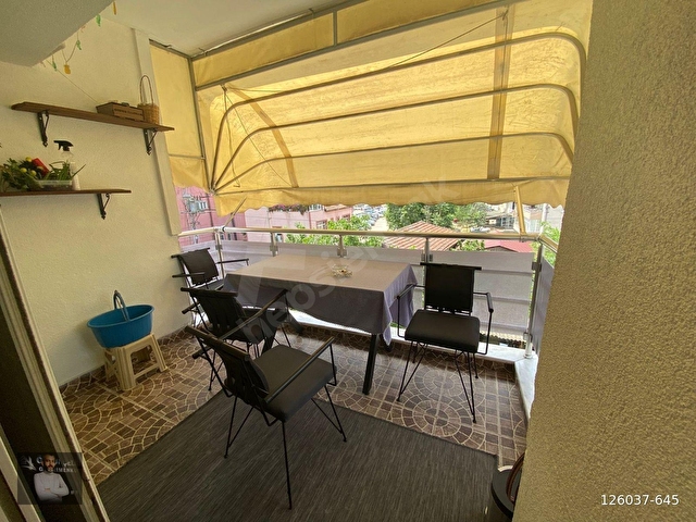GÖLCÜK ÇARŞI MERKEZDE GENİŞ 3+1 DAİRE - Görsel 12