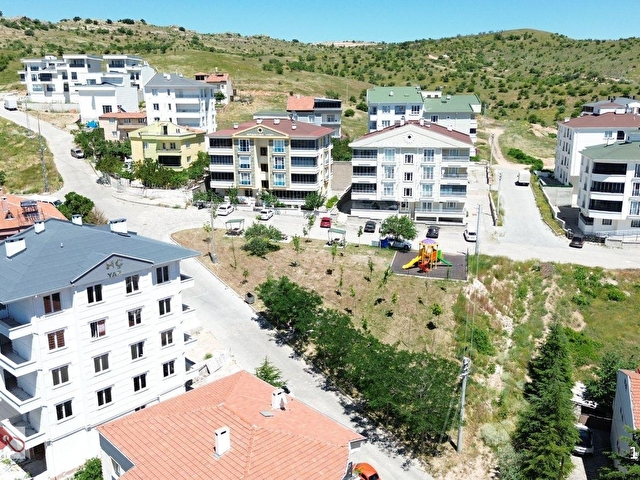 ACİL SATILIK! 15 TEMMUZ MAHALLESİNDE PARK KARŞISI 100 M² 2+1 BAĞIMSIZ MUTFAKLI DAİRE - Görsel 7