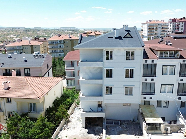 ACİL SATILIK! 15 TEMMUZ MAHALLESİNDE PARK KARŞISI 100 M² 2+1 BAĞIMSIZ MUTFAKLI DAİRE - Görsel 5