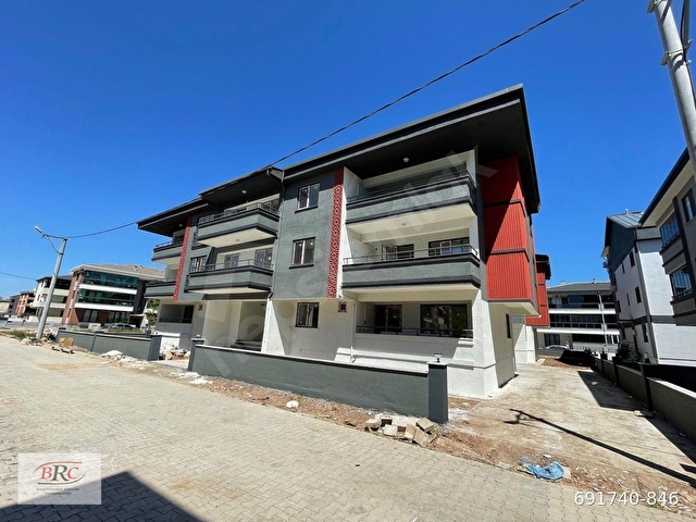 Çanakkale Biga Sakarya Mah. YeniYaka Mevkiinde Kiralık 3+1 Daire