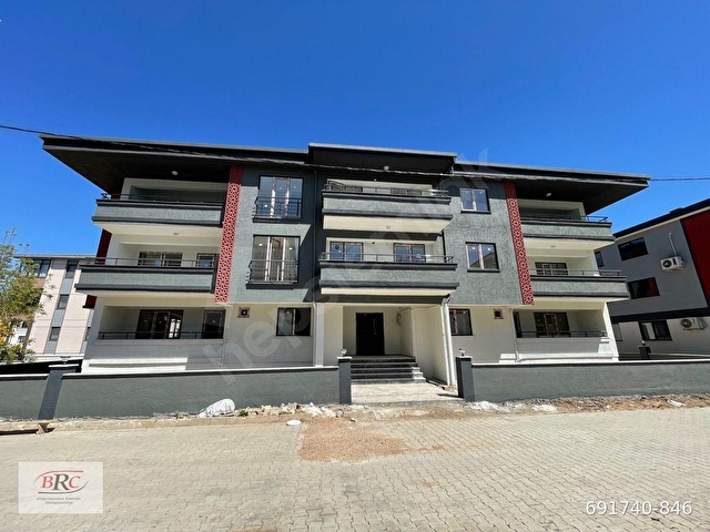 Çanakkale Biga Sakarya Mah. YeniYaka Mevkiinde Kiralık 3+1 Daire - Görsel 2