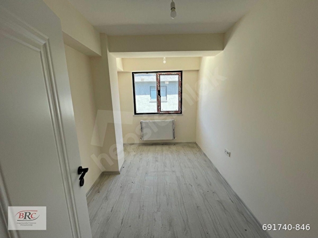 Çanakkale Biga Sakarya Mah. YeniYaka Mevkiinde Kiralık 3+1 Daire - Görsel 26