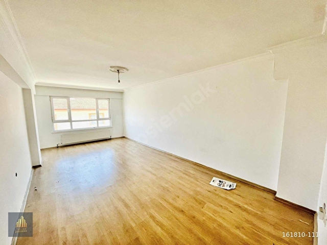 KIBRISKÖYDE ARA KAT ASANSÖRLÜ YÜKSEK MİKTAR KREDİLİ 3+1 DAİRE - Görsel 22